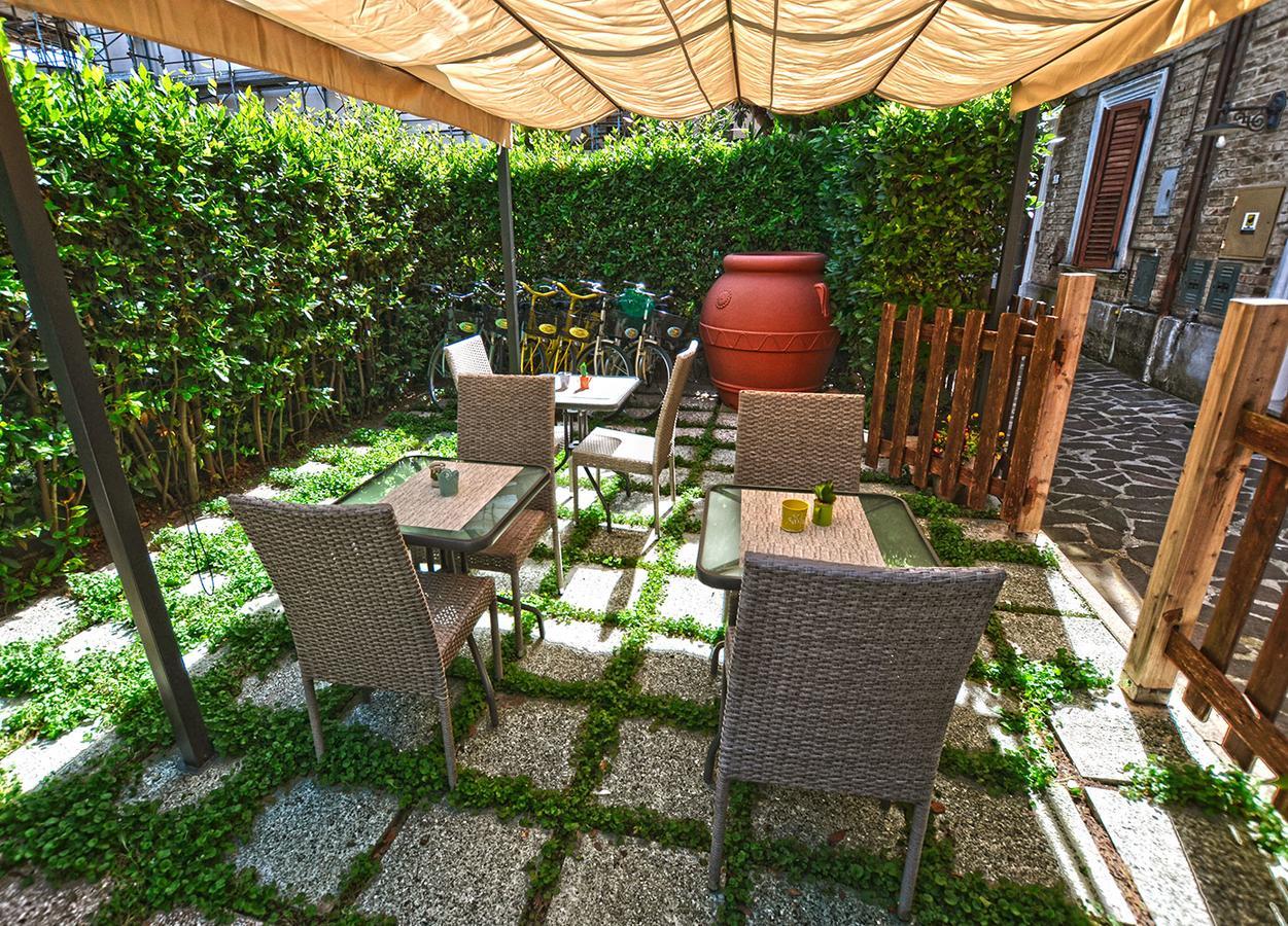 Bed & Breakfast Il Vicolo ซัน เบเนเดตโต เดล ตรอนโต ภายนอก รูปภาพ